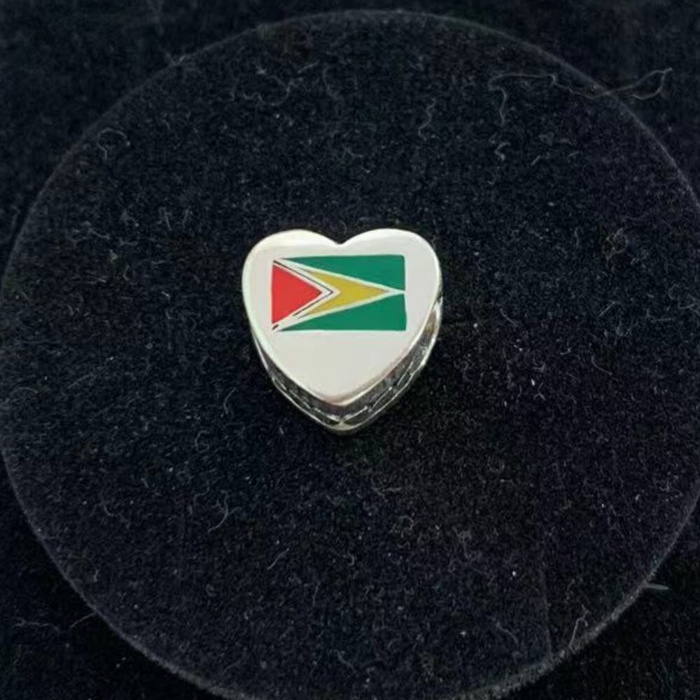 Pandora guyana Flag Heart Charm